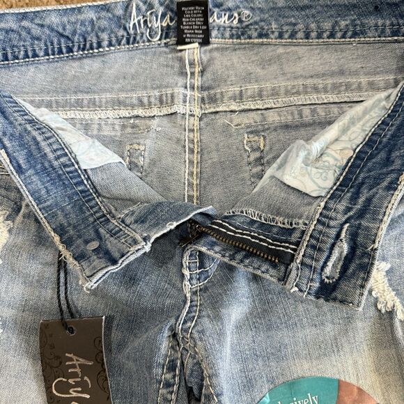Ariya Jeans Womens 7 Short/Flare Flap Pockets Exclusively Curvy Denim NWT Grunge - Picture 8 of 13